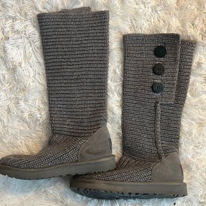 Knitted Gray Ugg Boot